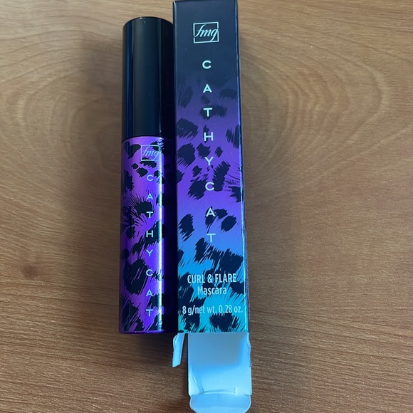 FMG. Cathy Cat Curl & Flare Mascara. $12 - Picture 4 of 7